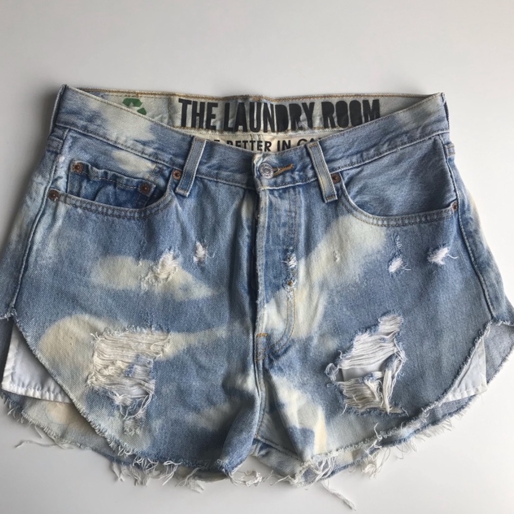Union Jack Cutoff Shorts - Picture 4 of 5